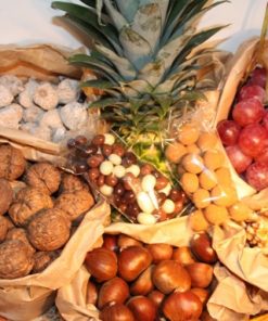 Cestas con frutos de otoño - cestas de fruta - Fruteria de Valencia